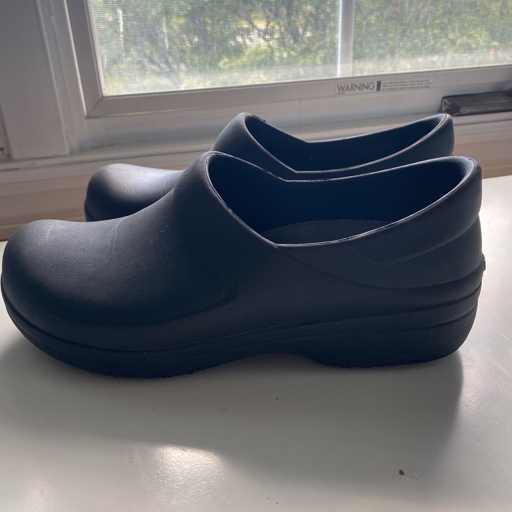 Croc clogs